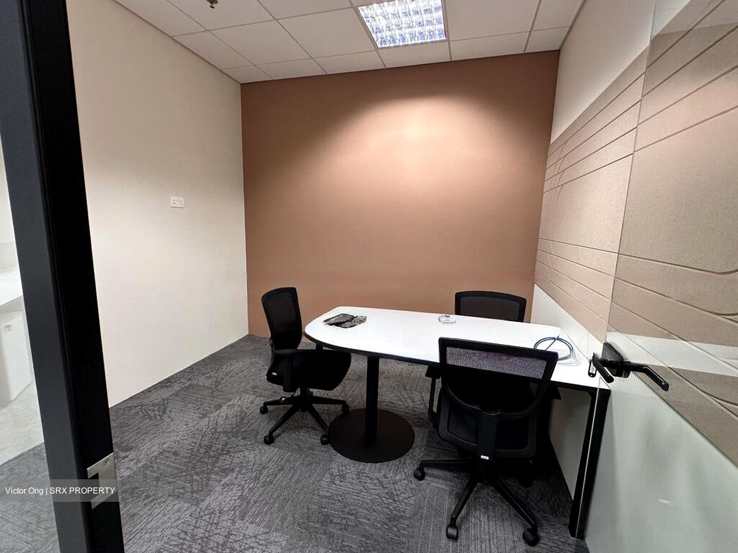 PLUS (D1), Office #483190761